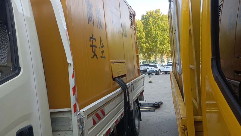 会宁如何判断柴油发电机组和UPS电源的切换时间是否符合要求？